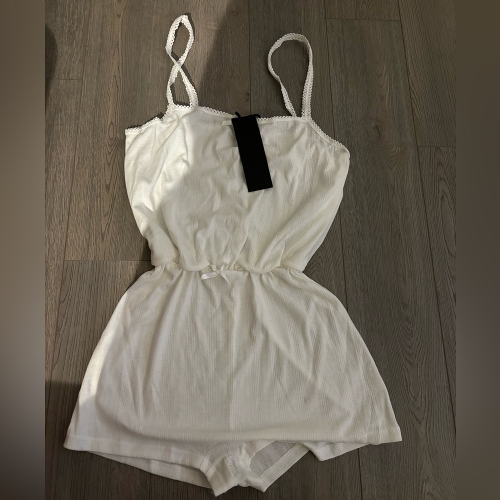 BNWT LIONESS ROMPER - Picture 2 of 4
